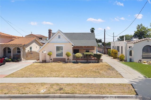 820 S 7th Street, Alhambra, CA 91801