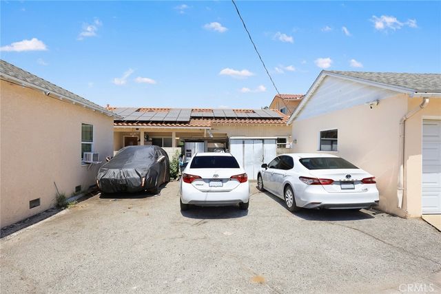 820 S 7th Street, Alhambra, CA 91801