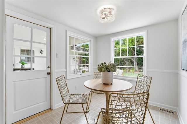 2214 N Westwood, Santa Ana, CA 92706