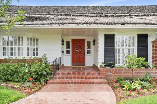 2214 N Westwood, Santa Ana, CA 92706