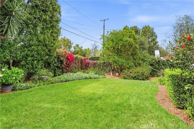 2214 N Westwood, Santa Ana, CA 92706