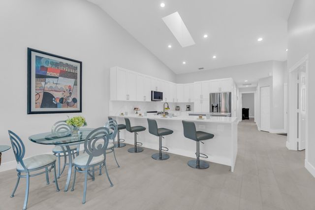 8224 Via Bella, Boca Raton, FL 33496