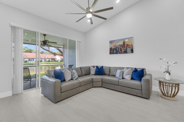 8224 Via Bella, Boca Raton, FL 33496