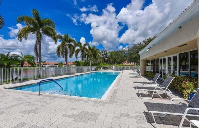 8224 Via Bella, Boca Raton, FL 33496