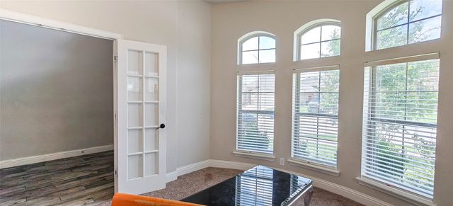 612 Bayonet Drive, Fort Worth, TX 76108