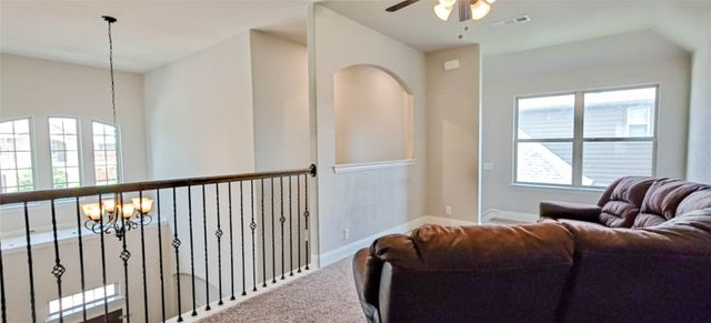 612 Bayonet Drive, Fort Worth, TX 76108