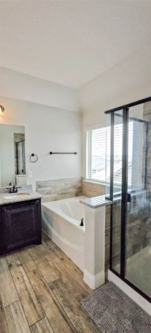 612 Bayonet Drive, Fort Worth, TX 76108