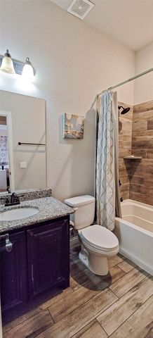 612 Bayonet Drive, Fort Worth, TX 76108