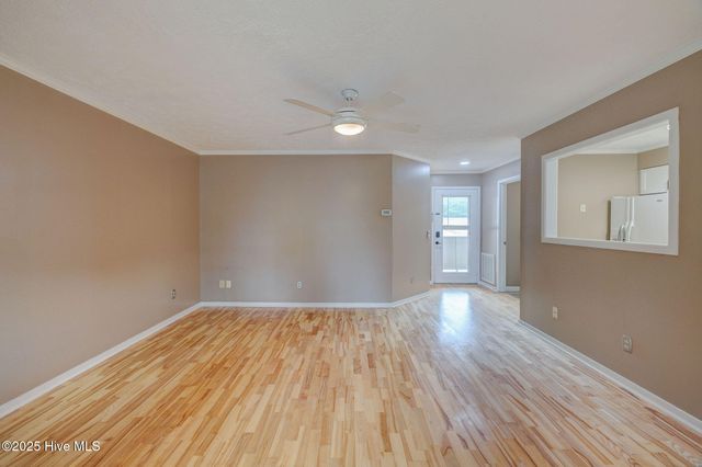 119 Longstreet Drive Apt 203, Wilmington, NC 28412