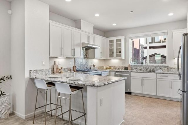 1011 Giacomo Lane 1, San Jose, CA 95131