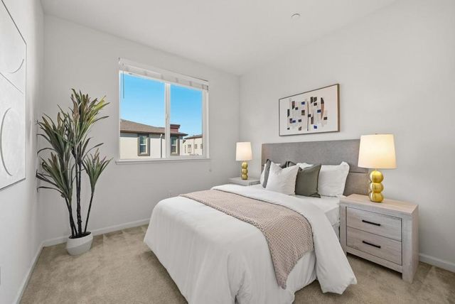 1011 Giacomo Lane 1, San Jose, CA 95131