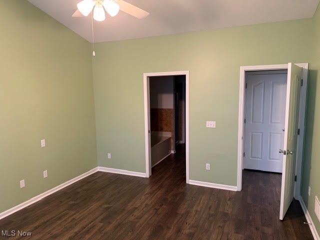 321 Stone Bridge Drive, Sagamore Hills, OH 44067