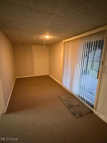 321 Stone Bridge Drive, Sagamore Hills, OH 44067