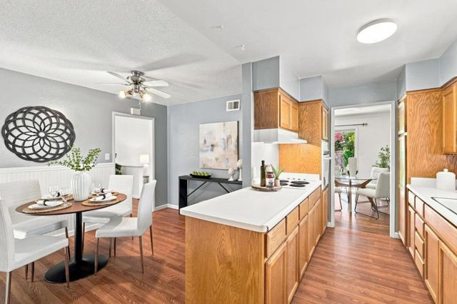 1499 Hillsdale Avenue, San Jose, CA 95118