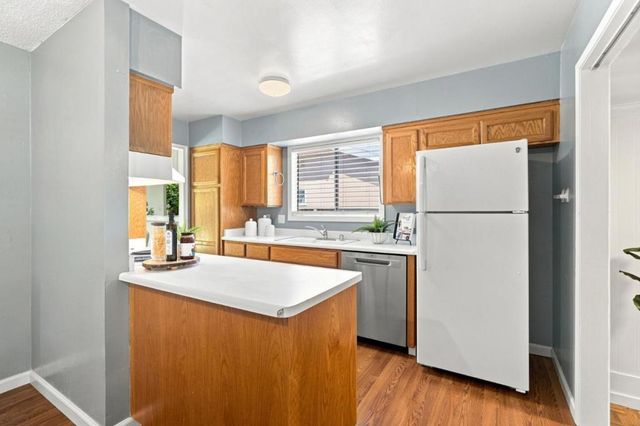 1499 Hillsdale Avenue, San Jose, CA 95118