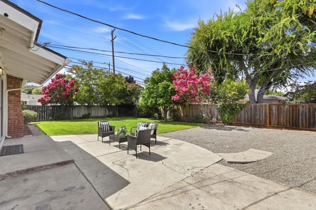 1499 Hillsdale Avenue, San Jose, CA 95118