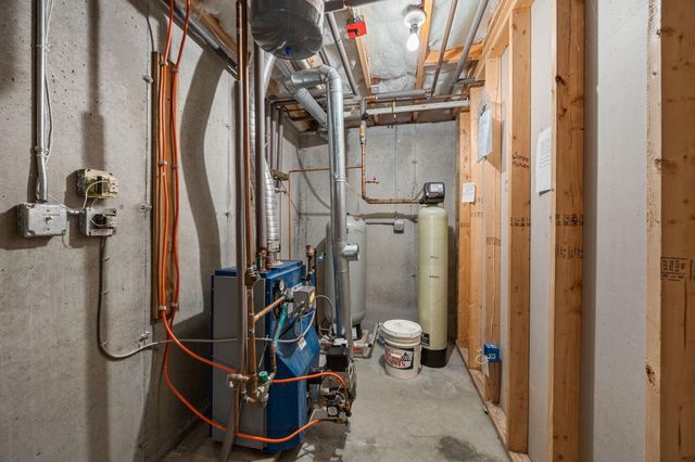 12 Parker Drive, North Truro, MA 02652