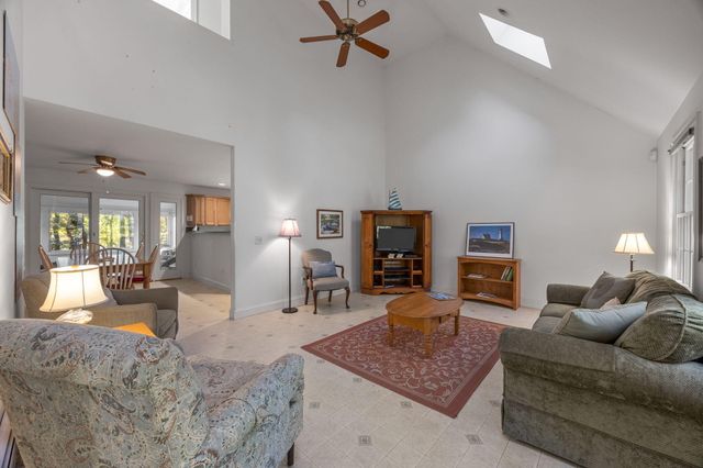 12 Parker Drive, North Truro, MA 02652