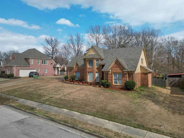 2630 DAVIES PLANTATION RD, Memphis, TN 38016