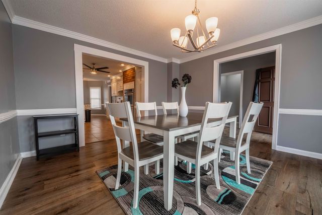 2630 DAVIES PLANTATION RD, Memphis, TN 38016