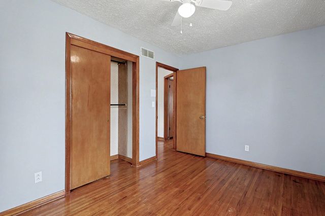 2527 W 32nd, Wichita, KS 67217