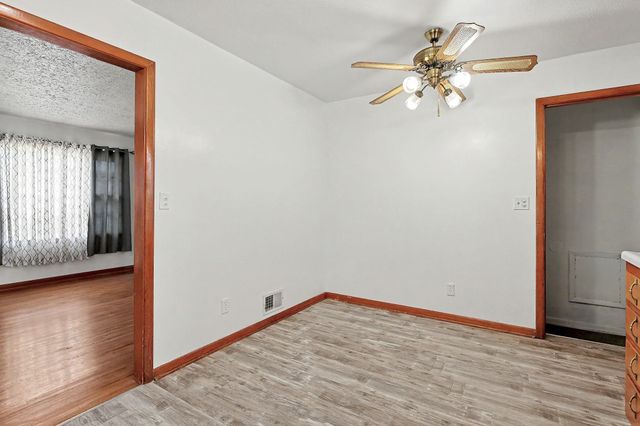 2527 W 32nd, Wichita, KS 67217