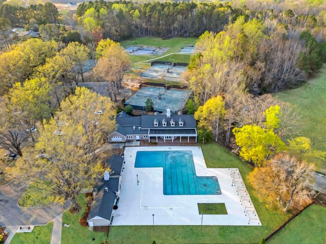 236 Horseshoe Lake Road, Spartanburg, SC 29306