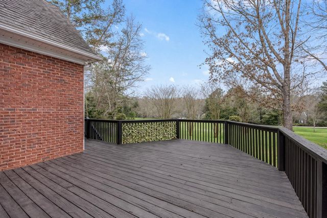 236 Horseshoe Lake Road, Spartanburg, SC 29306