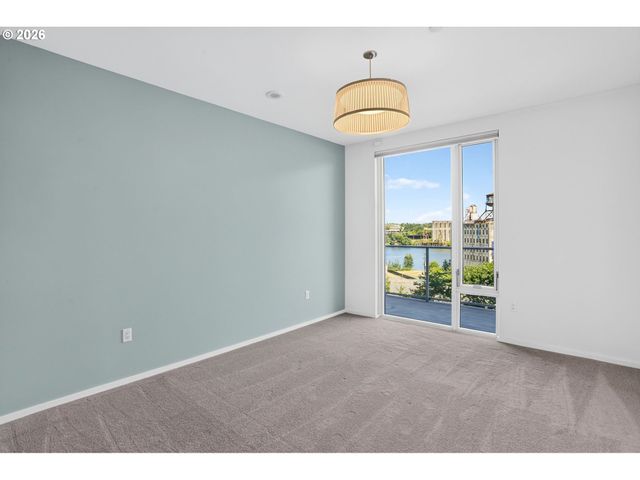 1150 Nw QUIMBY St 704, Portland, OR 97209