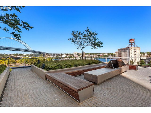 1150 Nw QUIMBY St 704, Portland, OR 97209