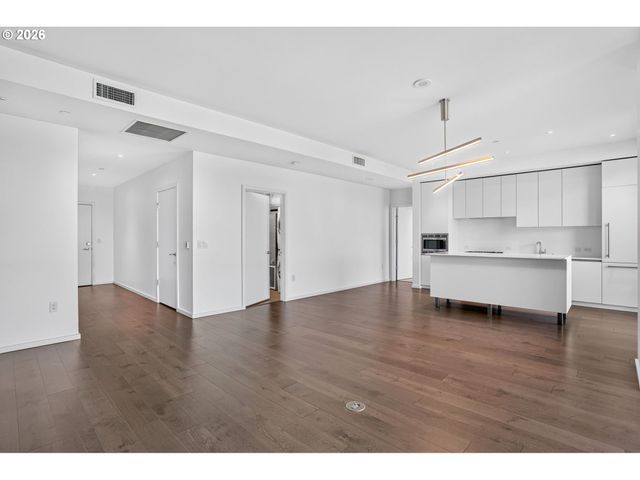 1150 Nw QUIMBY St 704, Portland, OR 97209