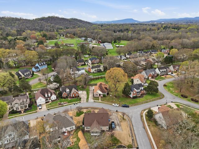 3200 Stage Run, Hixson, TN 37343