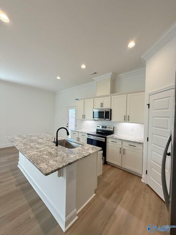 24057 Quints Drive, Athens, AL 35613