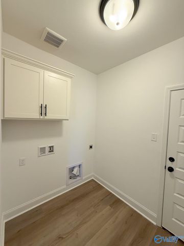 24057 Quints Drive, Athens, AL 35613