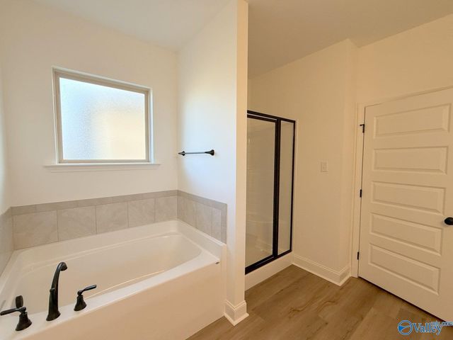 24057 Quints Drive, Athens, AL 35613