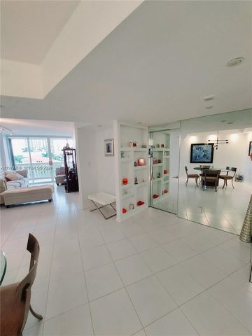 1000 W Island Blvd 508, Aventura, FL 33160