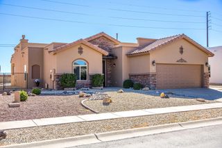 3670 San Clemente Avenue, Las Cruces, NM 88012