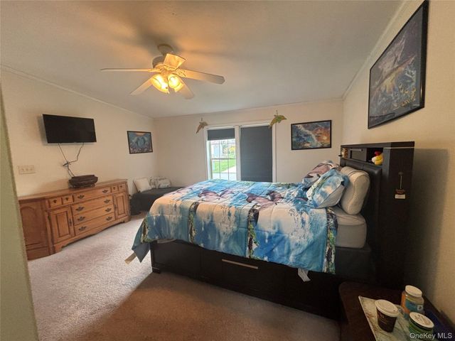 1661 Old Country Road 417, Riverhead, NY 11901