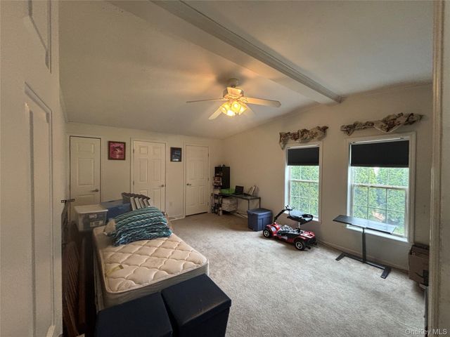 1661 Old Country Road 417, Riverhead, NY 11901