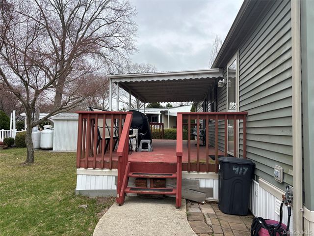 1661 Old Country Road 417, Riverhead, NY 11901