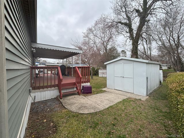 1661 Old Country Road 417, Riverhead, NY 11901