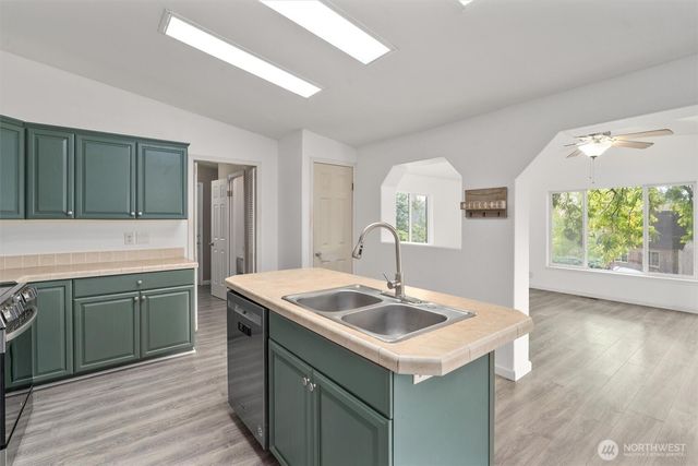 10939 Alfred Street, Rockport, WA 98283