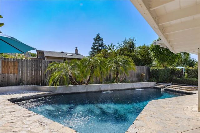 11500 Dona Cecilia Drive, Studio City, CA 91604