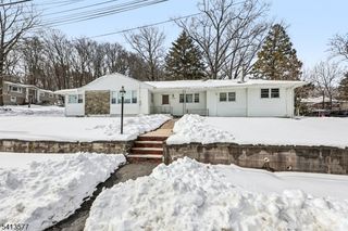 33 Lotz St, North Haledon Boro, NJ 07508