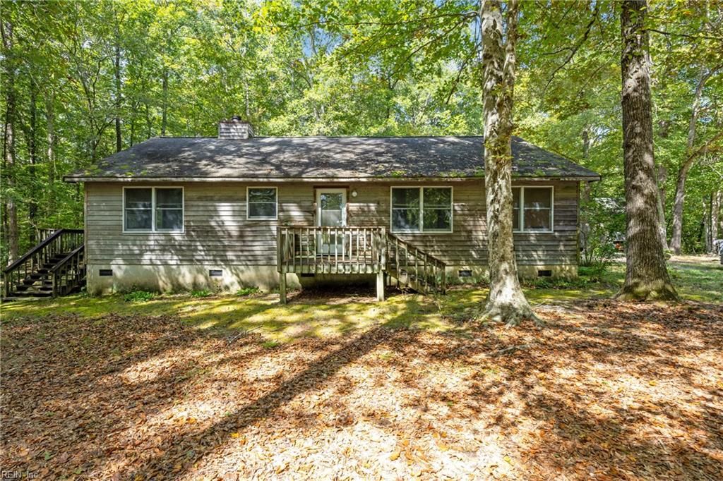 312 Red Oak DR, Elberon, VA 23846