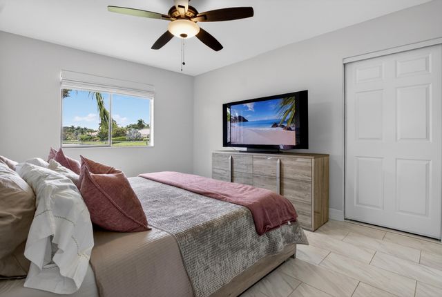 6221 Country Fair Circle, Boynton Beach, FL 33437