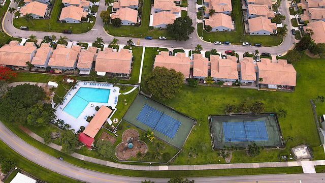 6221 Country Fair Circle, Boynton Beach, FL 33437