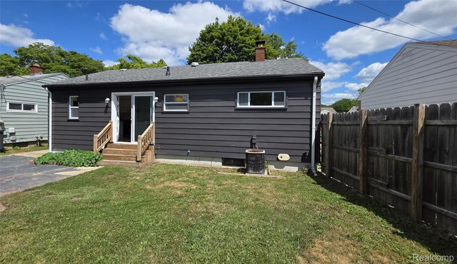 3718 Woodrow Avenue, Flint, MI 48506