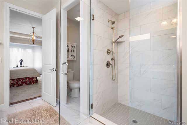 49031 Honey Tree Court Court, Northville, MI 48168