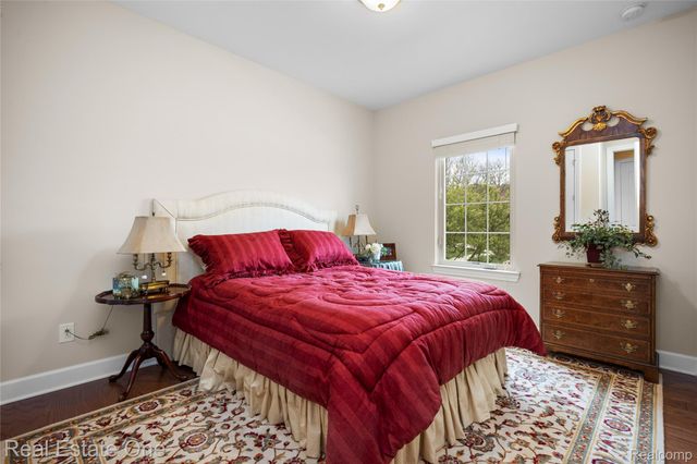 49031 Honey Tree Court Court, Northville, MI 48168